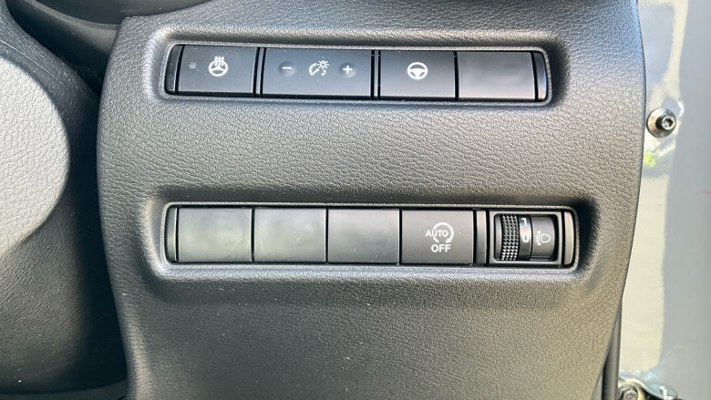 Nissan Juke 1.0 DiG-T 114 Tekna 5dr DCT Petrol Hatchback